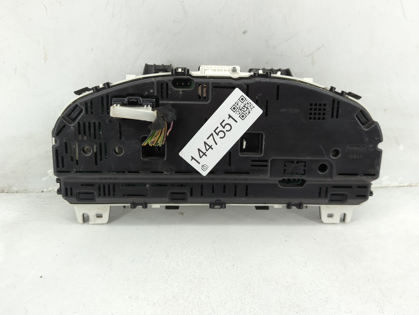 2010 Ford Taurus Instrument Cluster Speedometer Gauges P/N:AG1T-10849-NB MX157550-3732, AG1T-10B885-AA Fits OEM Used Auto Pa
