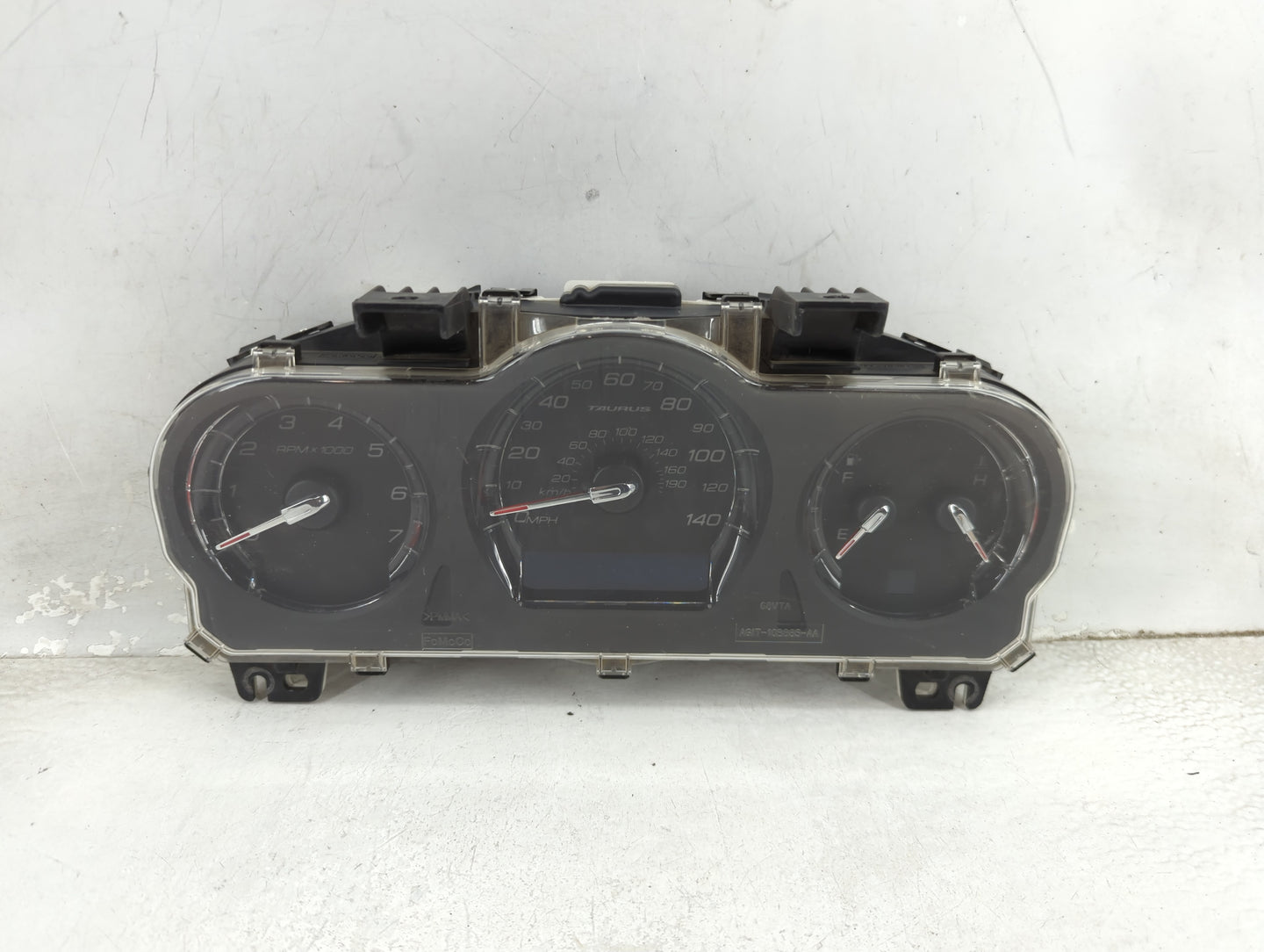 2010 Ford Taurus Instrument Cluster Speedometer Gauges P/N:AG1T-10849-NB MX157550-3732, AG1T-10B885-AA Miles: Fits OEM Used 