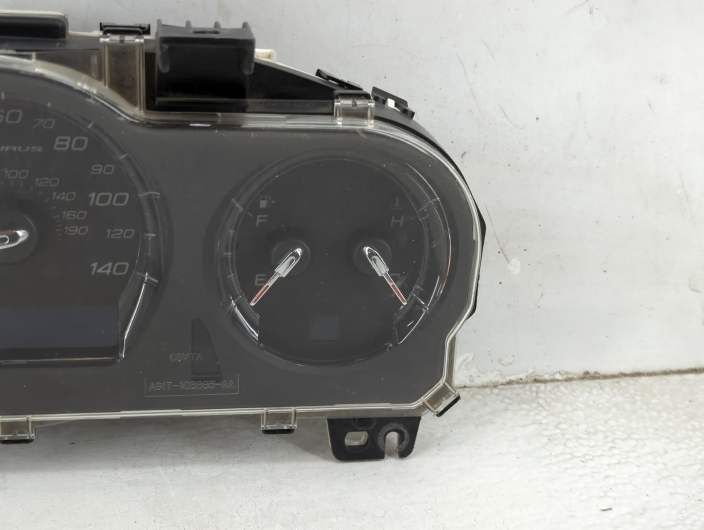 2010 Ford Taurus Instrument Cluster Speedometer Gauges P/N:AG1T-10849-NB MX157550-3732, AG1T-10B885-AA Miles: Fits OEM Used 