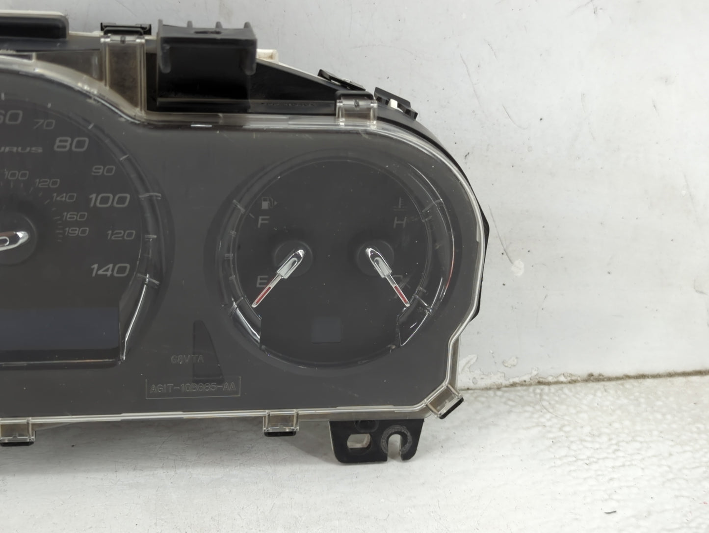 2010 Ford Taurus Instrument Cluster Speedometer Gauges P/N:AG1T-10849-NB MX157550-3732, AG1T-10B885-AA Miles: Fits OEM Used 