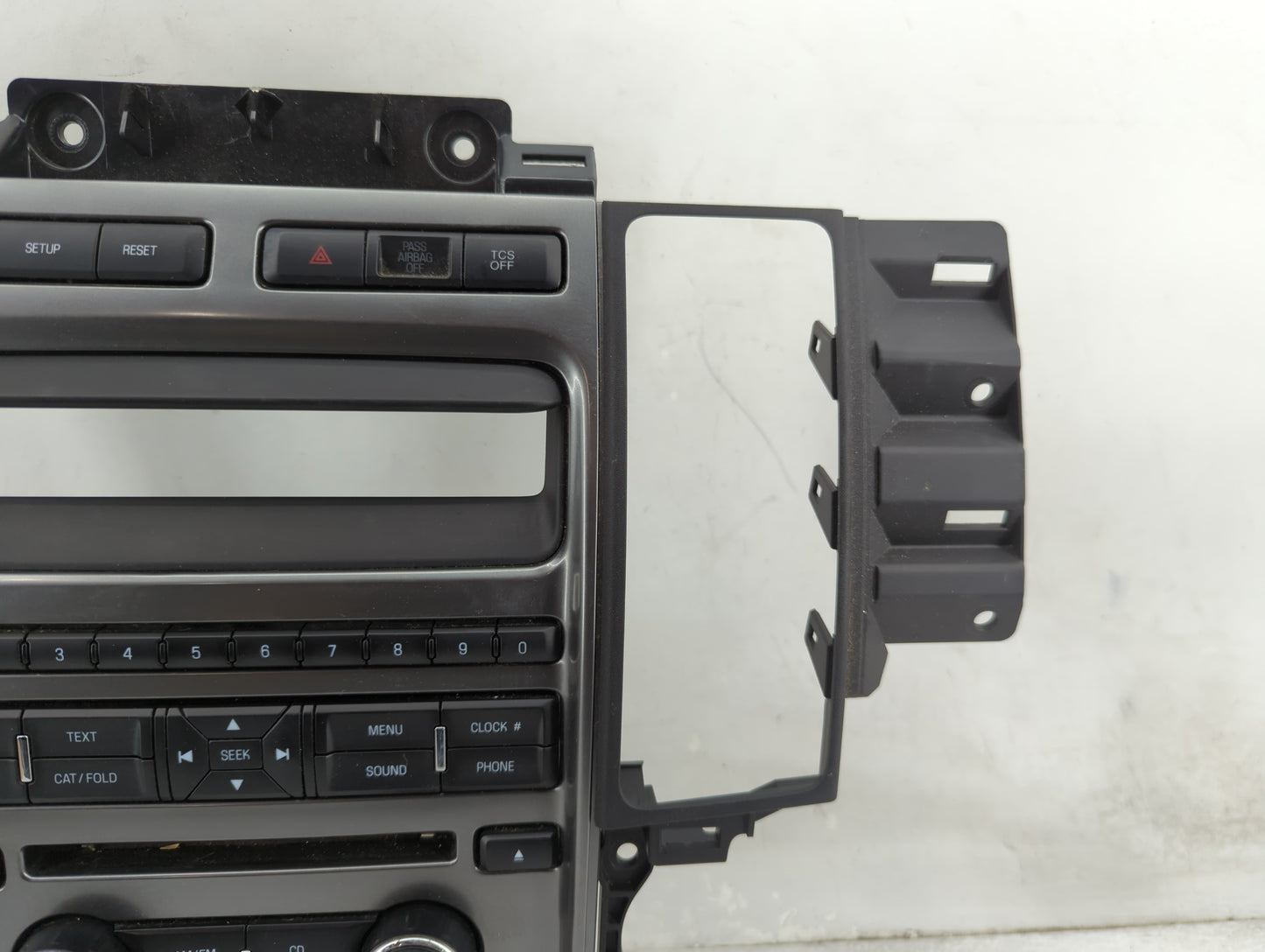 2010-2012 Ford Taurus Radio AM FM Cd Player Receiver Replacement P/N:AG1T-18A802-DB Fits Fits 2010 2011 2012 OEM Used Auto P