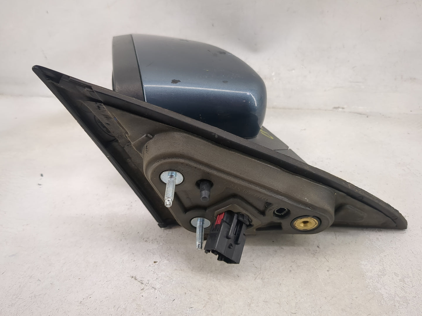2010-2019 Ford Taurus Driver Side View Mirror - Left Door Mirror OEM Used - Oemusedautoparts1.com