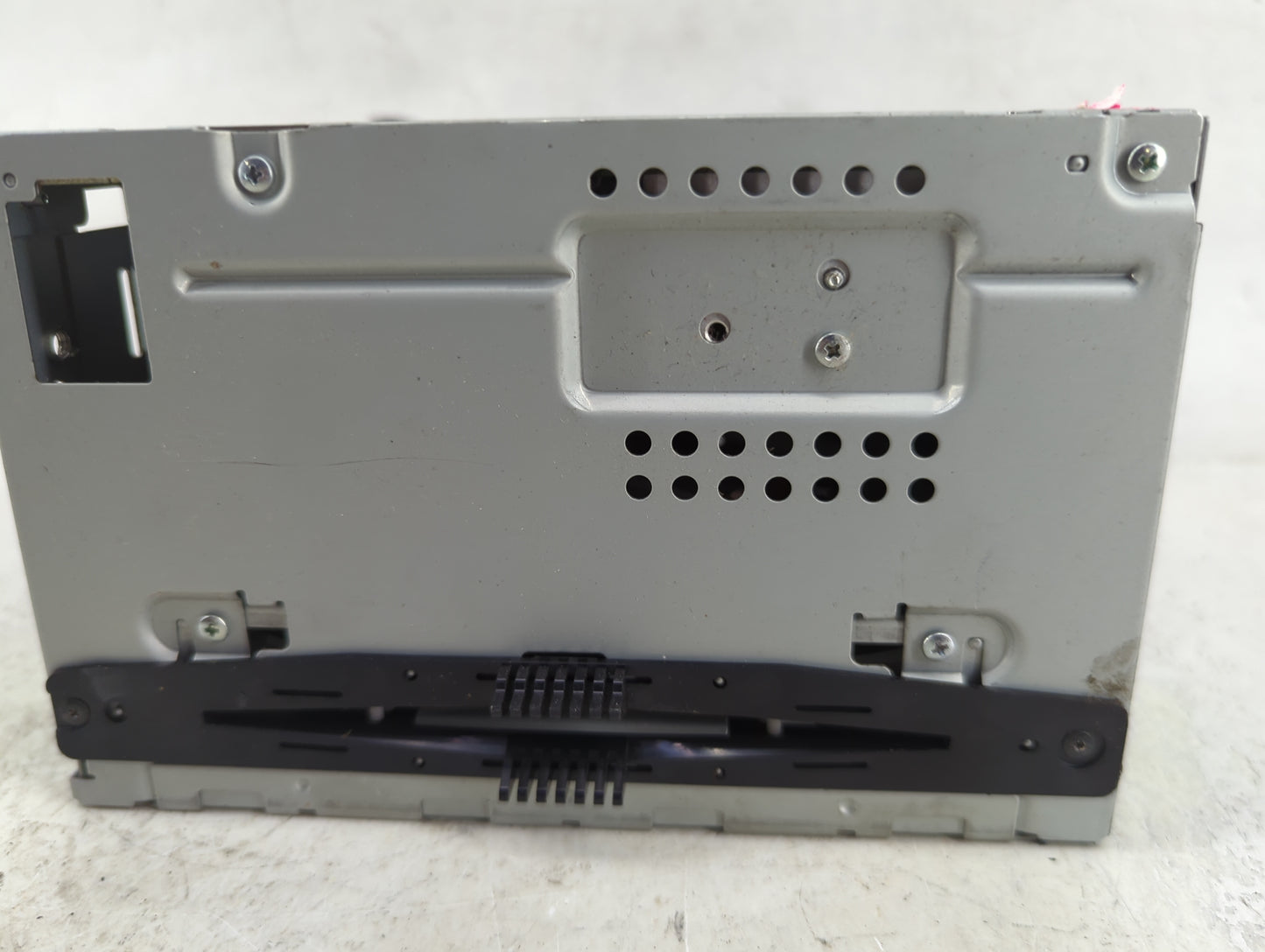 2010 Ford Taurus Radio AM FM Cd Player Receiver Replacement P/N:AG1T-19C157-AF Fits OEM Used Auto Parts - Oemusedautoparts1.