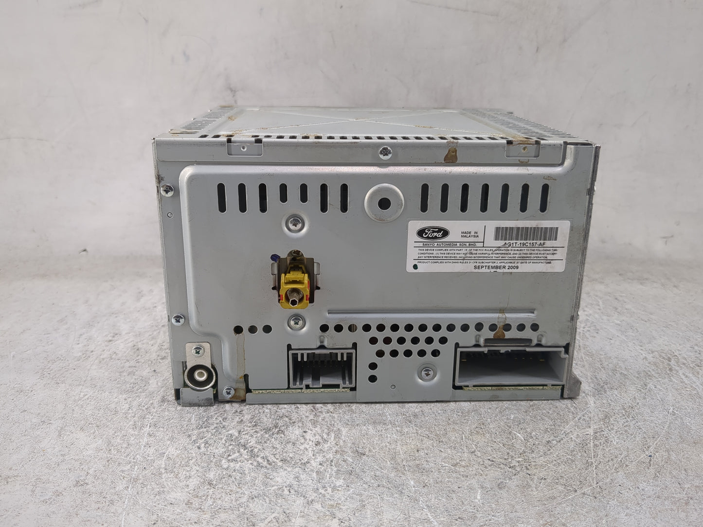 2010 Ford Taurus Radio AM FM Cd Player Receiver Replacement P/N:AG1T-19C157-AF Fits OEM Used Auto Parts - Oemusedautoparts1.