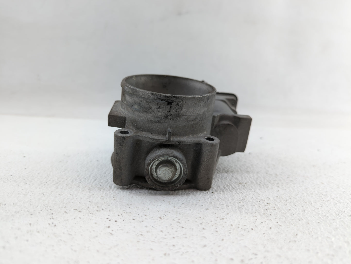 2008-2012 Ford Taurus Throttle Body P/N:7T4E-9F991-FA 7T4E-9F991-GA Fits Fits 2007 2008 2009 2010 2011 2012 2013 2014 OEM Us