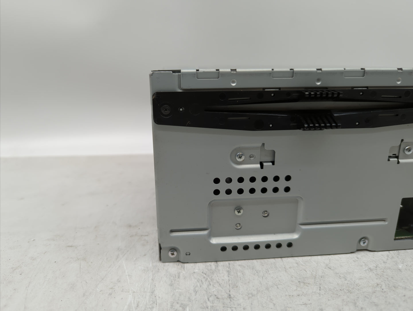 2010 Ford Taurus Radio AM FM Cd Player Receiver Replacement P/N:AG1T-19C159-AG AG1T-19C159-AF Fits OEM Used Auto Parts - Oem