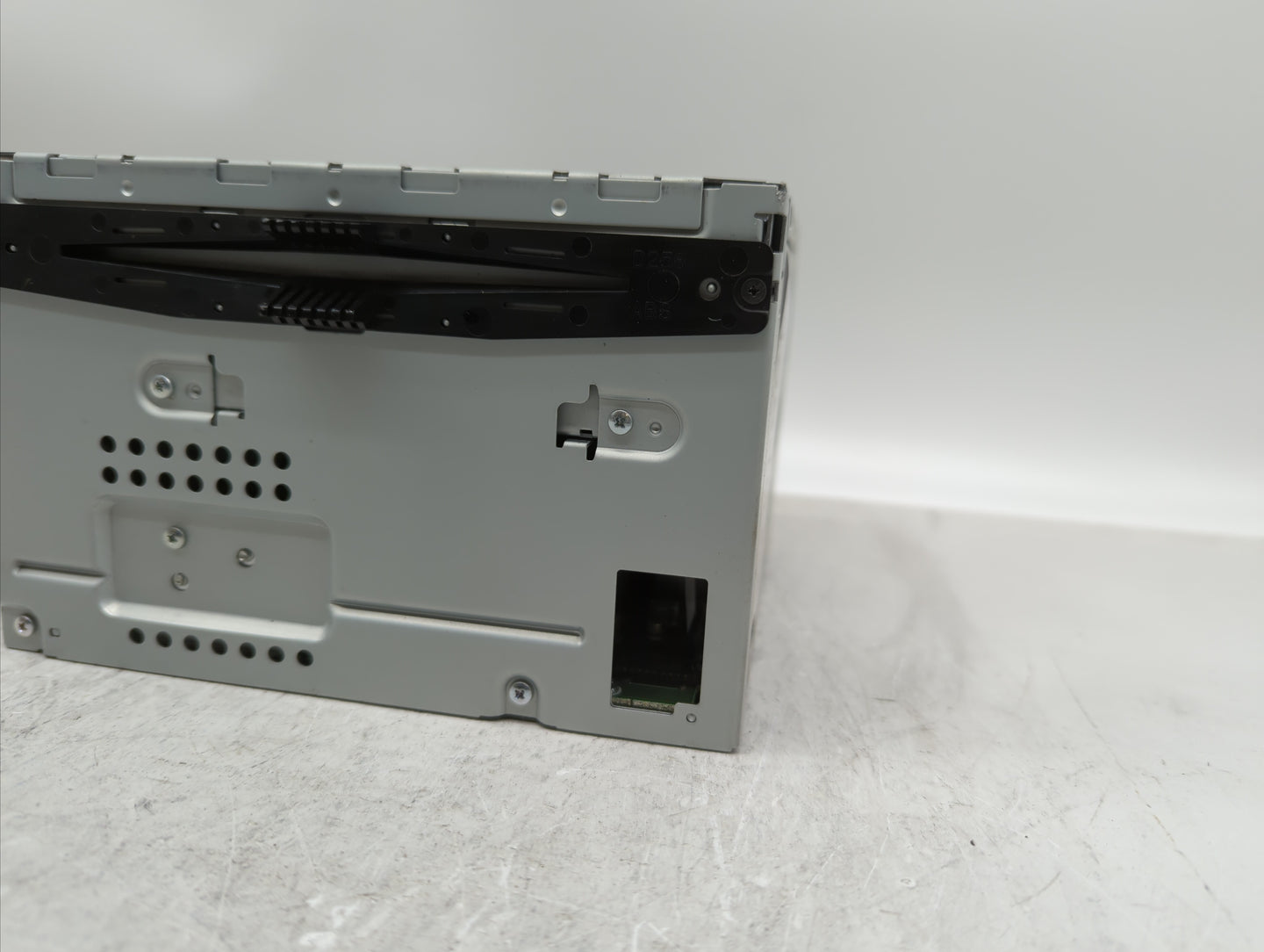 2010 Ford Taurus Radio AM FM Cd Player Receiver Replacement P/N:AG1T-19C159-AG AG1T-19C159-AF Fits OEM Used Auto Parts - Oem