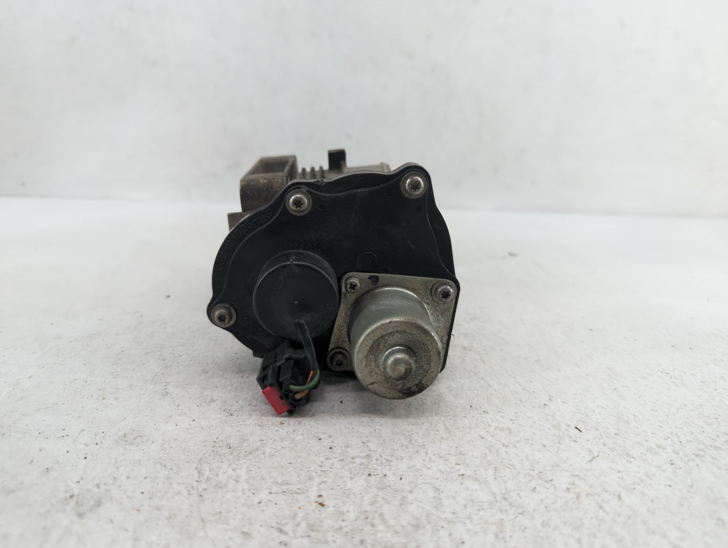 2010-2018 Ford Taurus Throttle Body P/N:AA5E-AA AA5E-BA, AA5E-9F991-BB Fits Fits 2010 2011 2012 2013 2014 2015 2016 2017 201