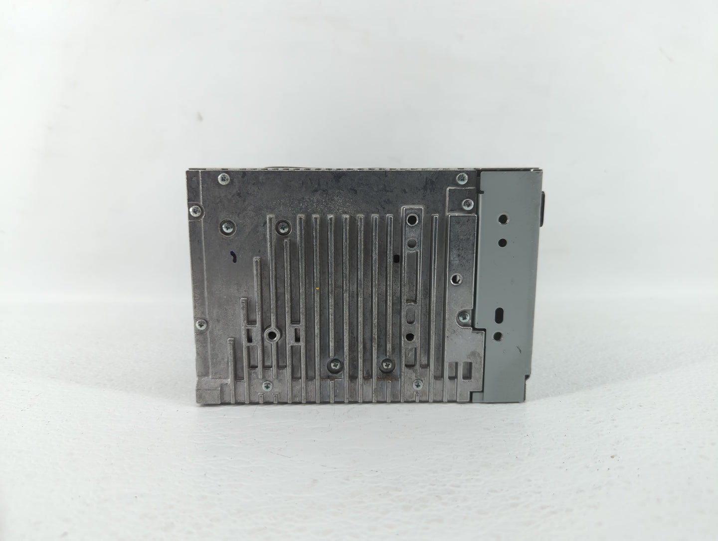 2010-2010 Ford Taurus Am Fm Cd Player Radio Receiver - Oemusedautoparts1.com