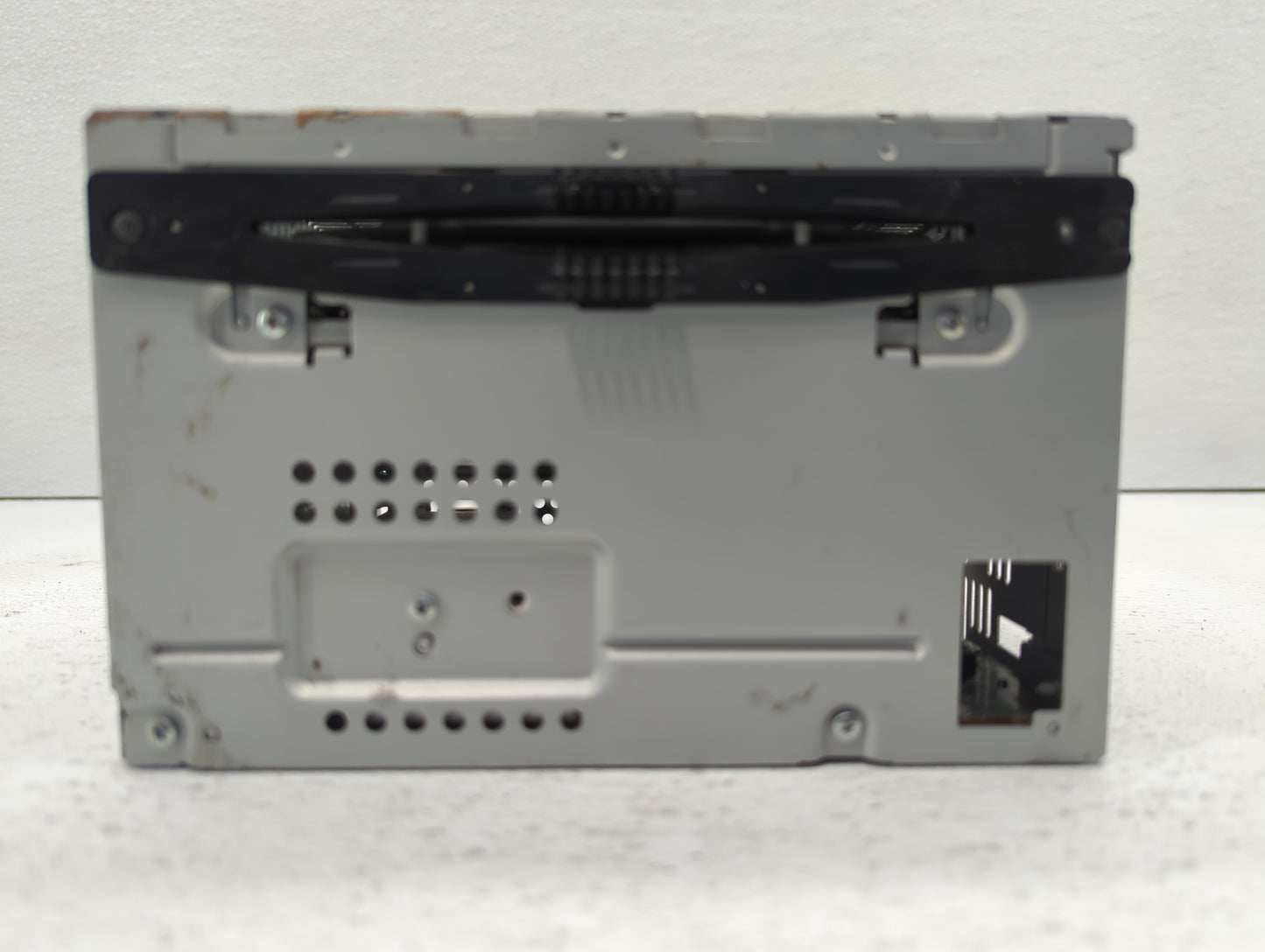 2010-2010 Ford Taurus Am Fm Cd Player Radio Receiver - Oemusedautoparts1.com