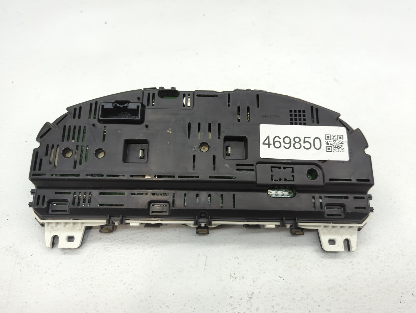 2010 Ford Taurus Instrument Cluster Speedometer Gauges P/N:AG1T-10849-EJ Fits OEM Used Auto Parts - Oemusedautoparts1.com