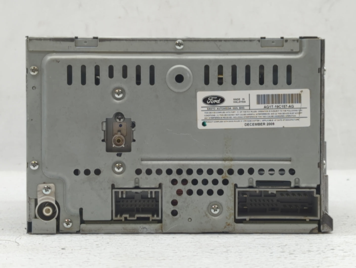 2010 Ford Taurus Radio AM FM Cd Player Receiver Replacement P/N:AG1T-19C157-AG Fits OEM Used Auto Parts - Oemusedautoparts1.