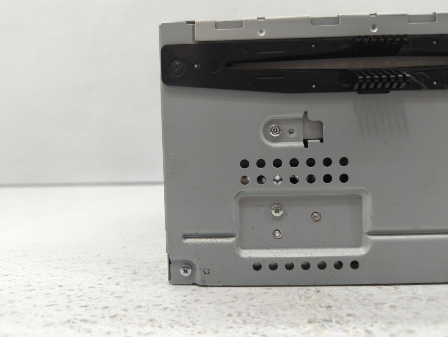 2010 Ford Taurus Radio AM FM Cd Player Receiver Replacement P/N:AG1T-19C157-AF AG1T-19C157-AG Fits OEM Used Auto Parts - Oem