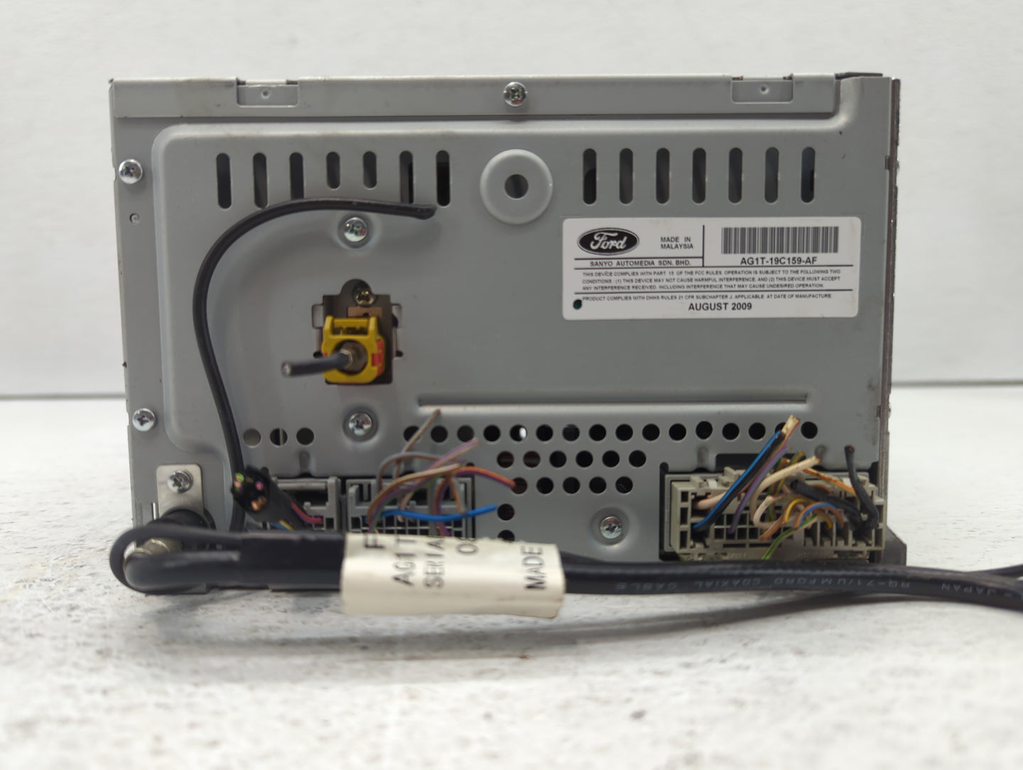 2010 Ford Taurus Radio AM FM Cd Player Receiver Replacement P/N:AG1T-19C157-AF AG1T-19C157-AG Fits OEM Used Auto Parts - Oem