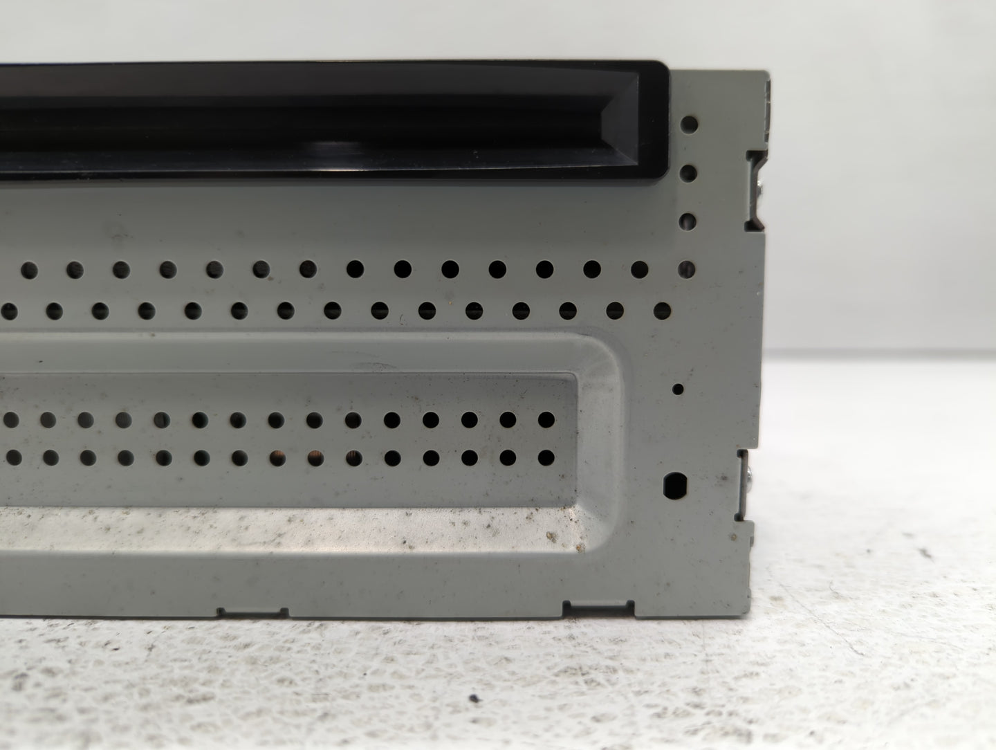 2010 Ford Taurus Radio AM FM Cd Player Receiver Replacement P/N:NAU-4204 AG1T-19C156-AF Fits OEM Used Auto Parts - Oemusedau