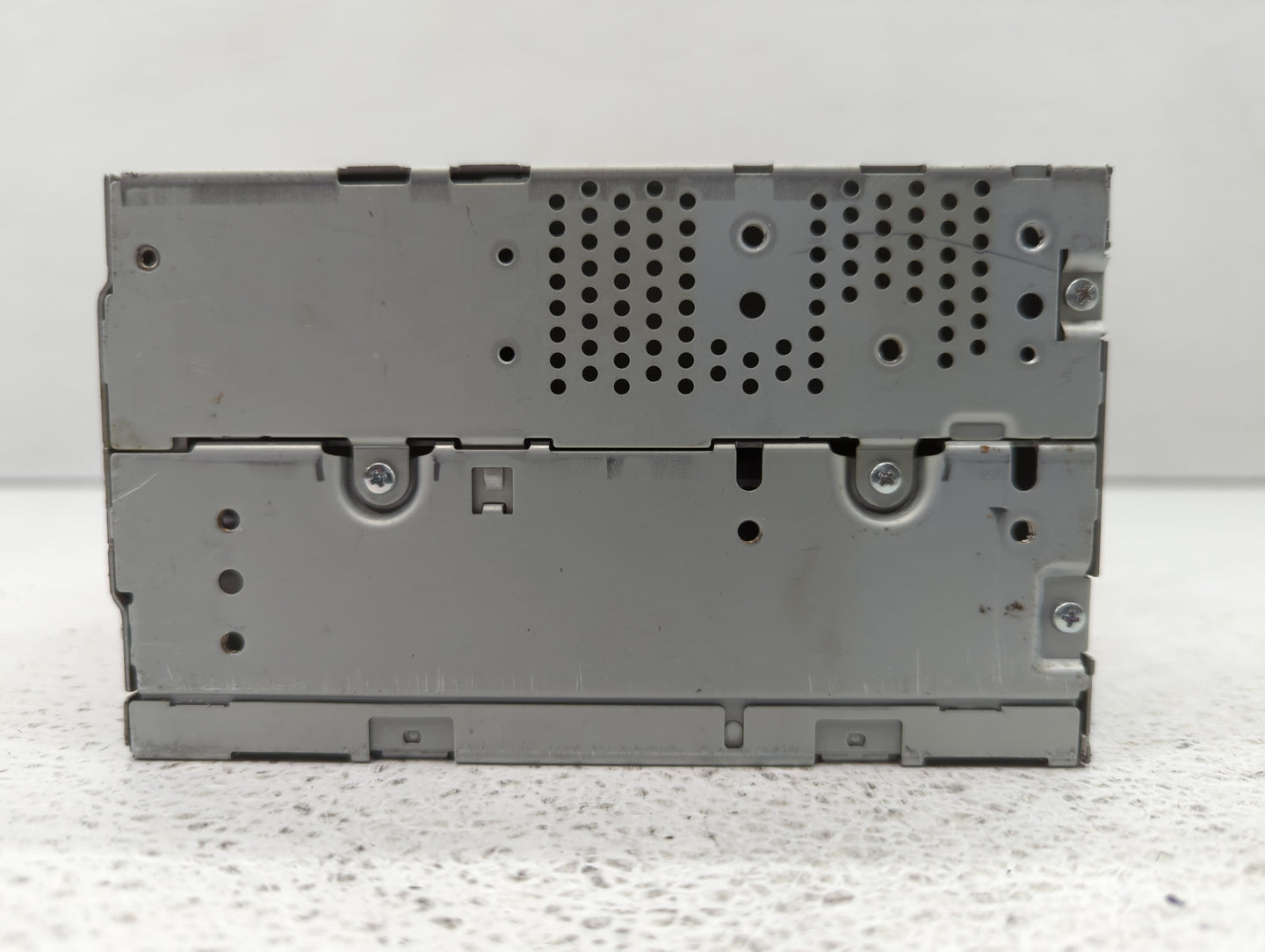 2010 Ford Taurus Radio AM FM Cd Player Receiver Replacement P/N:NAU-4204 AG1T-19C156-AF Fits OEM Used Auto Parts - Oemusedau