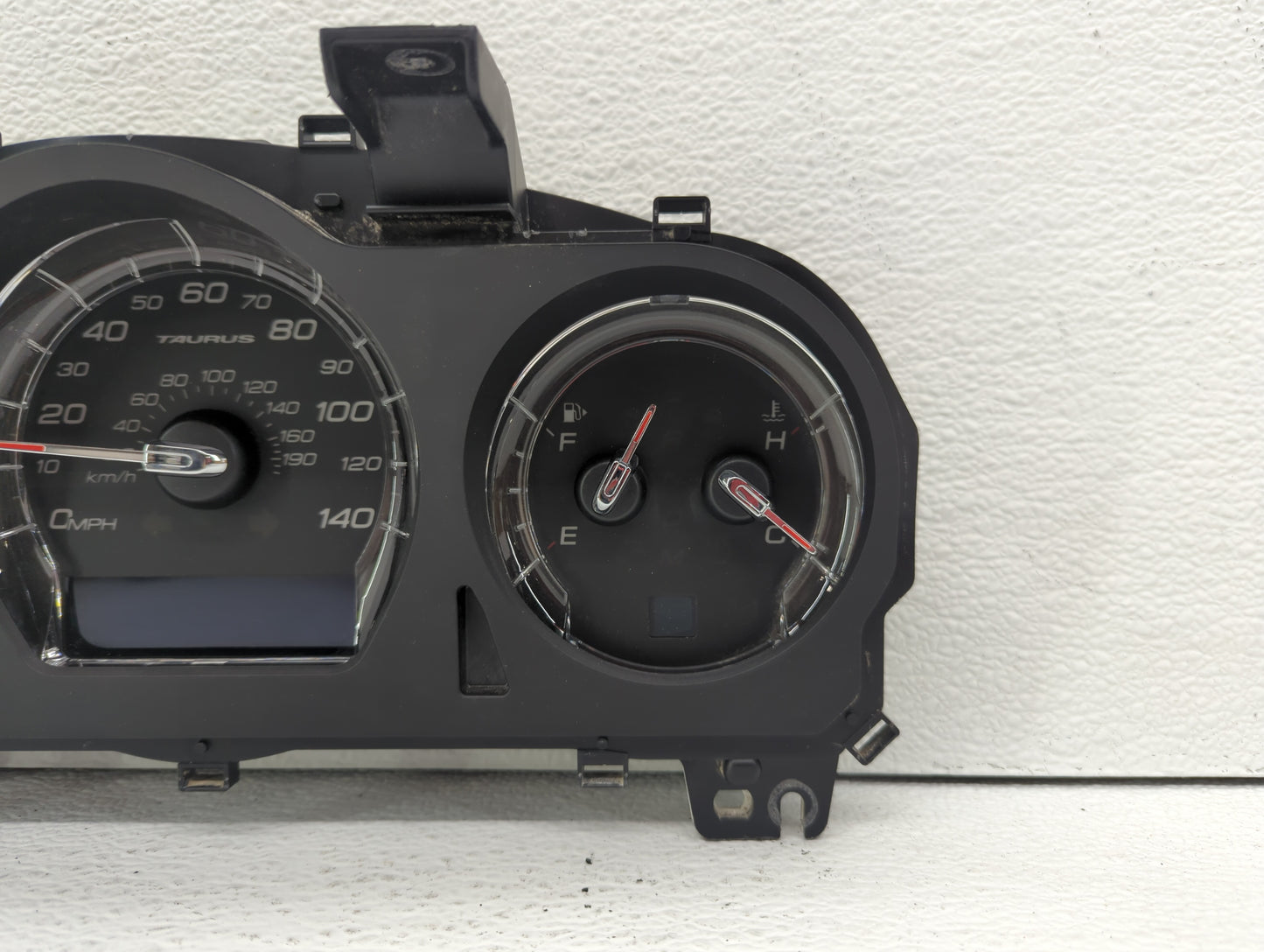 2010 Ford Taurus Instrument Cluster Speedometer Gauges P/N:AG1T-10849-NB AG1T-10849-NA, AG1T-10849-NC, AG1T-10849-LB Fits OE