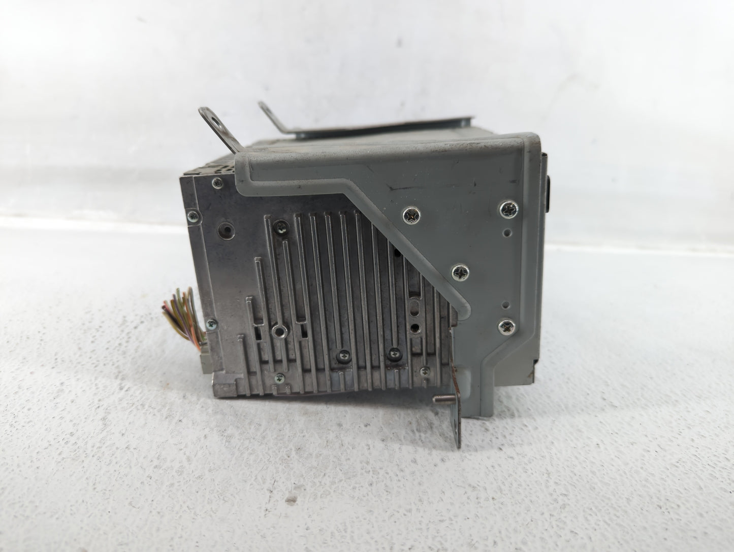 2010-2010 Ford Taurus Am Fm Cd Player Radio Receiver - Oemusedautoparts1.com