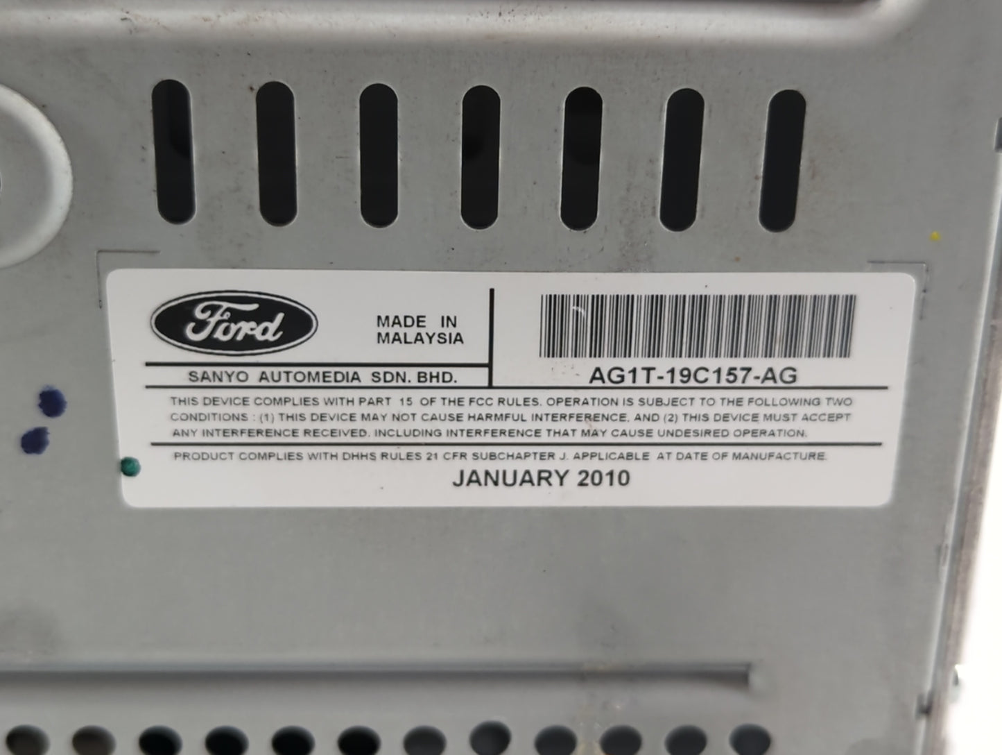 2010-2010 Ford Taurus Am Fm Cd Player Radio Receiver - Oemusedautoparts1.com