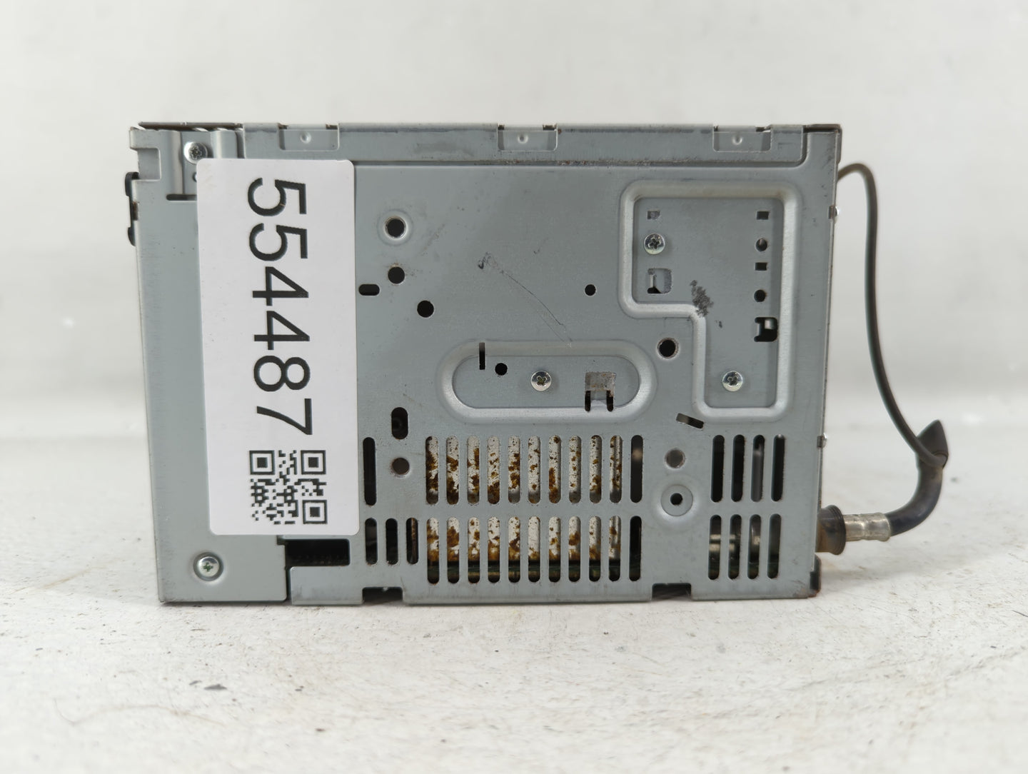 2010-2010 Ford Taurus Am Fm Cd Player Radio Receiver - Oemusedautoparts1.com