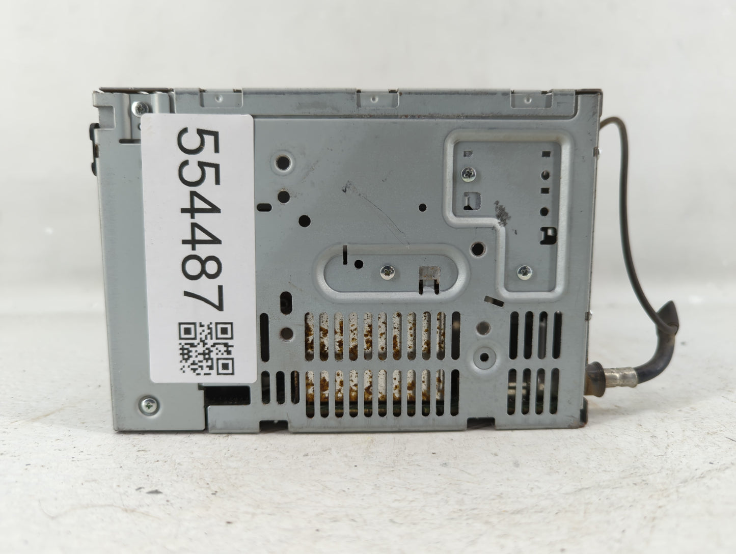 2010-2010 Ford Taurus Am Fm Cd Player Radio Receiver - Oemusedautoparts1.com