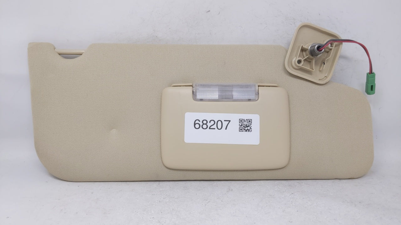 2010 Ford Taurus Sun Visor Shade Replacement Passenger Right Mirror Fits OEM Used Auto Parts - Oemusedautoparts1.com