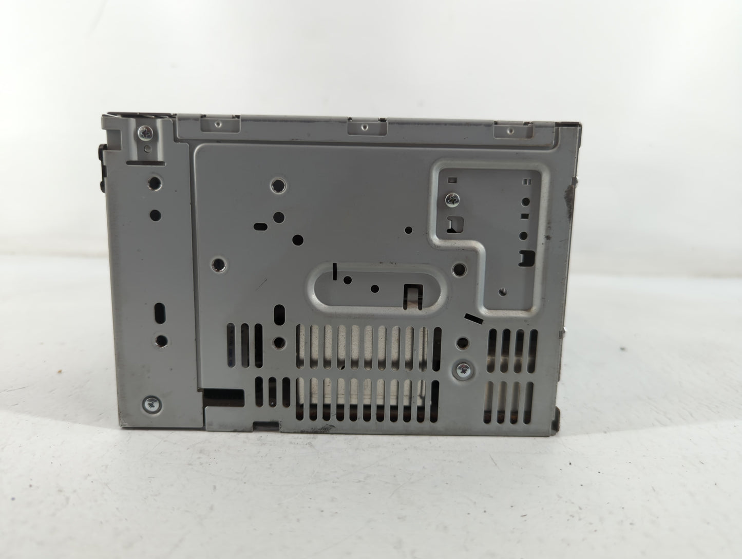 2010 Ford Taurus Radio AM FM Cd Player Receiver Replacement P/N:AG1T-19C107-AF Fits OEM Used Auto Parts - Oemusedautoparts1.