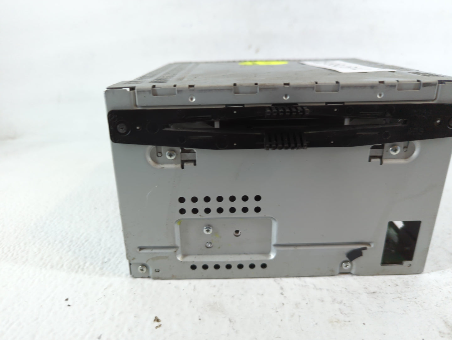 2010-2010 Ford Taurus Am Fm Cd Player Radio Receiver - Oemusedautoparts1.com