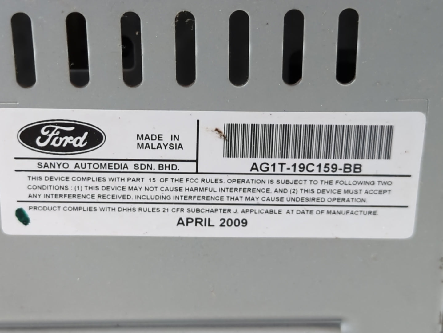 2010-2010 Ford Taurus Am Fm Cd Player Radio Receiver - Oemusedautoparts1.com
