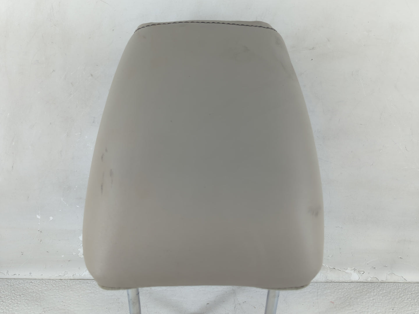 2010-2012 Ford Taurus Headrest Head Rest Front Driver Passenger Seat Fits Fits 2010 2011 2012 OEM Used Auto Parts - Oemuseda