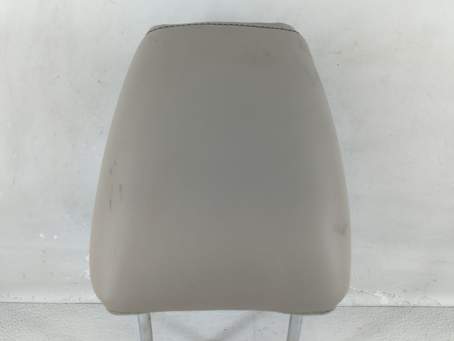 2010-2012 Ford Taurus Headrest Head Rest Front Driver Passenger Seat Fits Fits 2010 2011 2012 OEM Used Auto Parts - Oemuseda