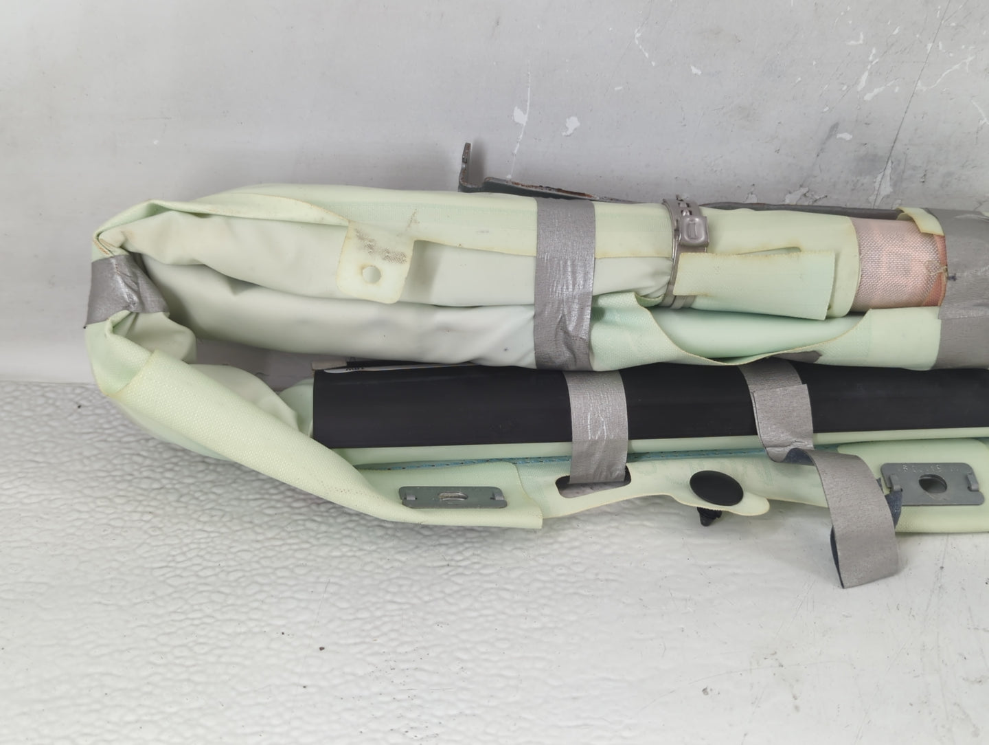 2010-2010 Ford Taurus Passenger Curtain Air Bag Oem - Oemusedautoparts1.com