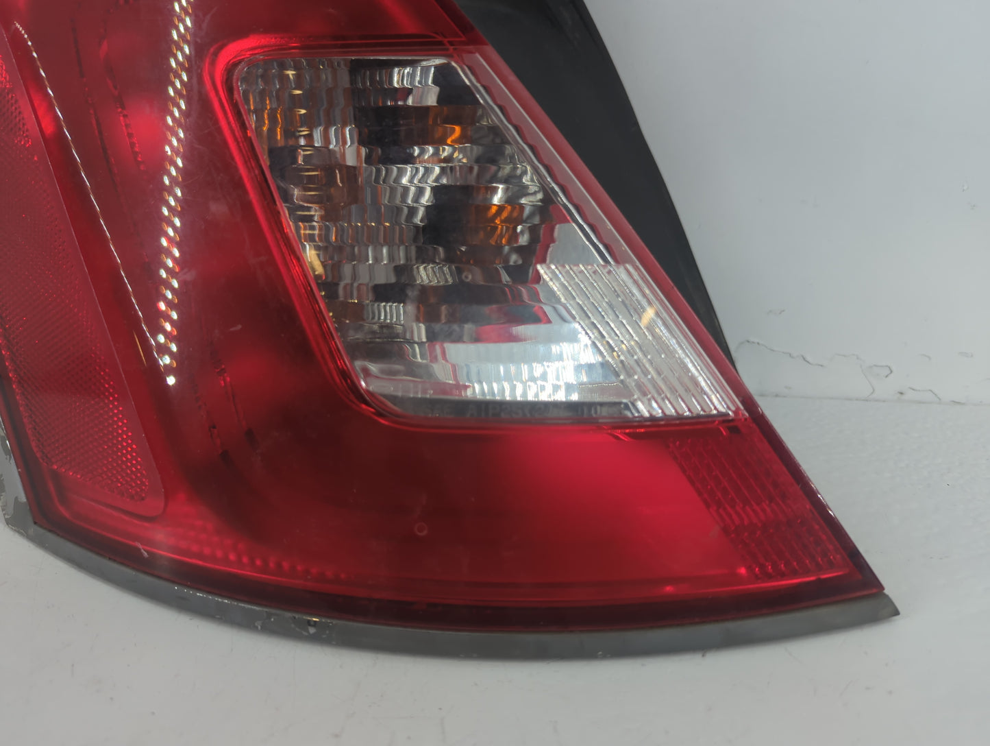 2010-2012 Ford Taurus Tail Light Assembly Driver Left OEM P/N:AG13-13405-B Fits Fits 2010 2011 2012 OEM Used Auto Parts - Oe