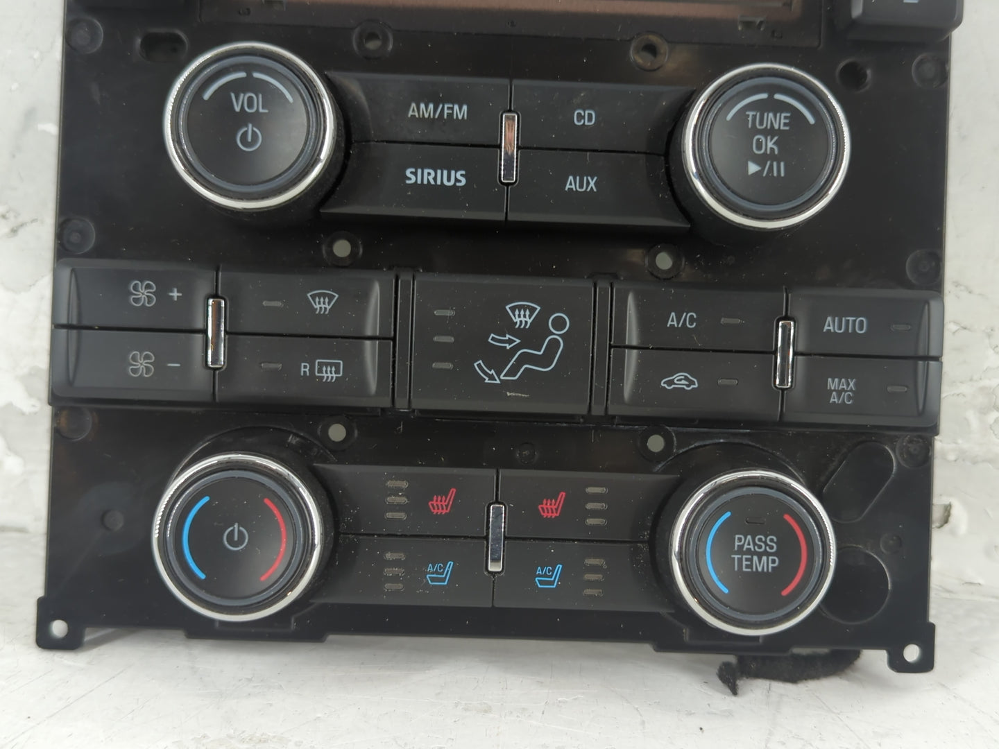 2010 Ford Taurus Climate Control Module Temperature AC/Heater Replacement Fits OEM Used Auto Parts - Oemusedautoparts1.com