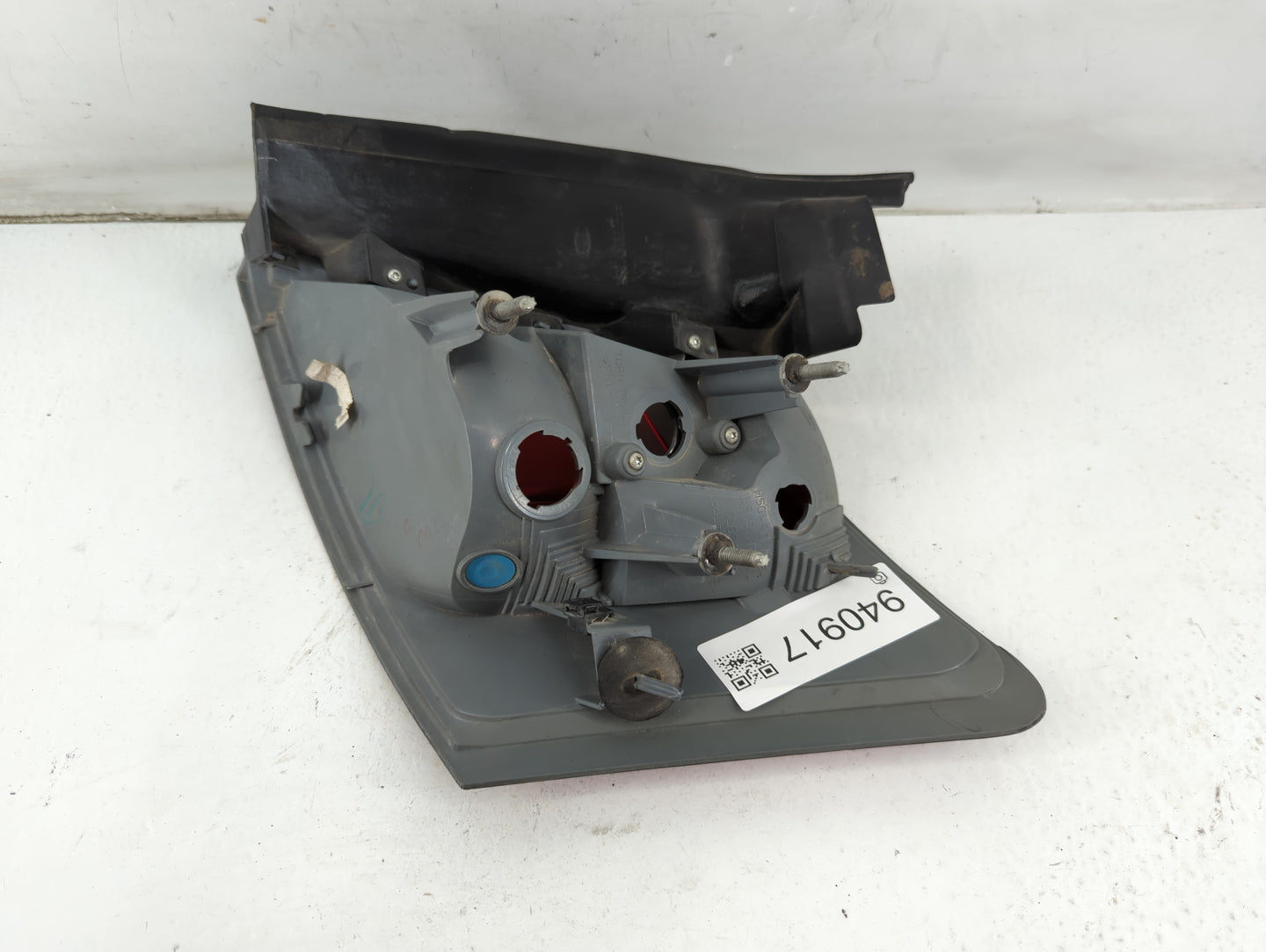 2010-2012 Ford Taurus Tail Light Assembly Passenger Right OEM P/N:AG13-13405-B AG13-13B505-B Fits Fits 2010 2011 2012 OEM Us