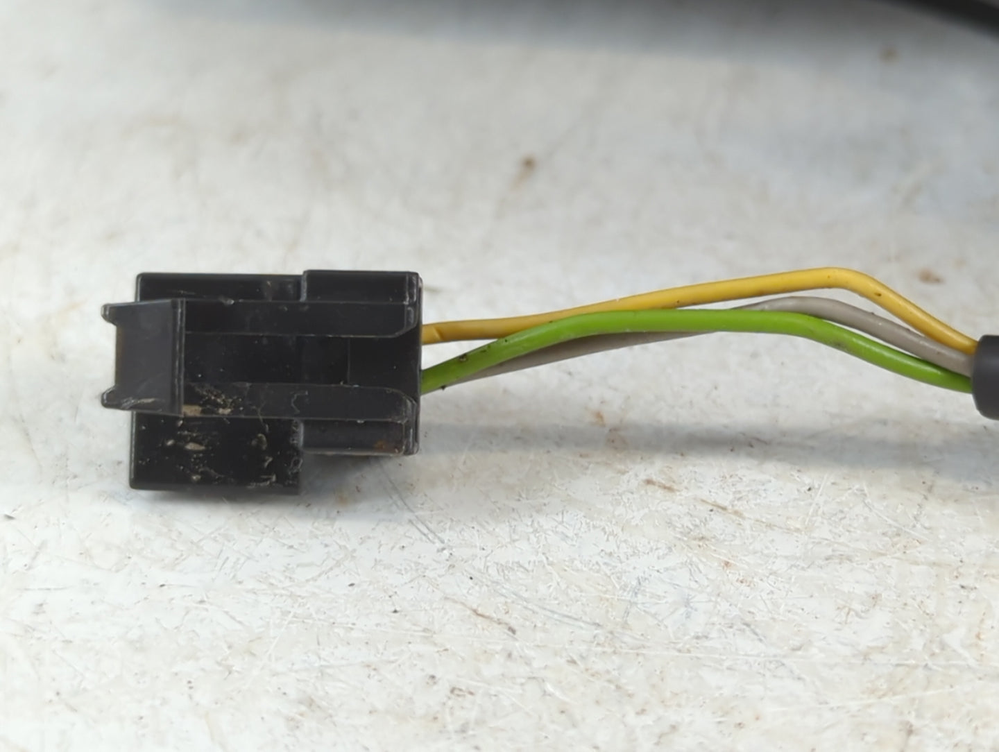 2010-2012 Ford Transit Sun Visor Shade Replacement Driver Left Mirror Fits Fits 2010 2011 2012 OEM Used Auto Parts - Oemused