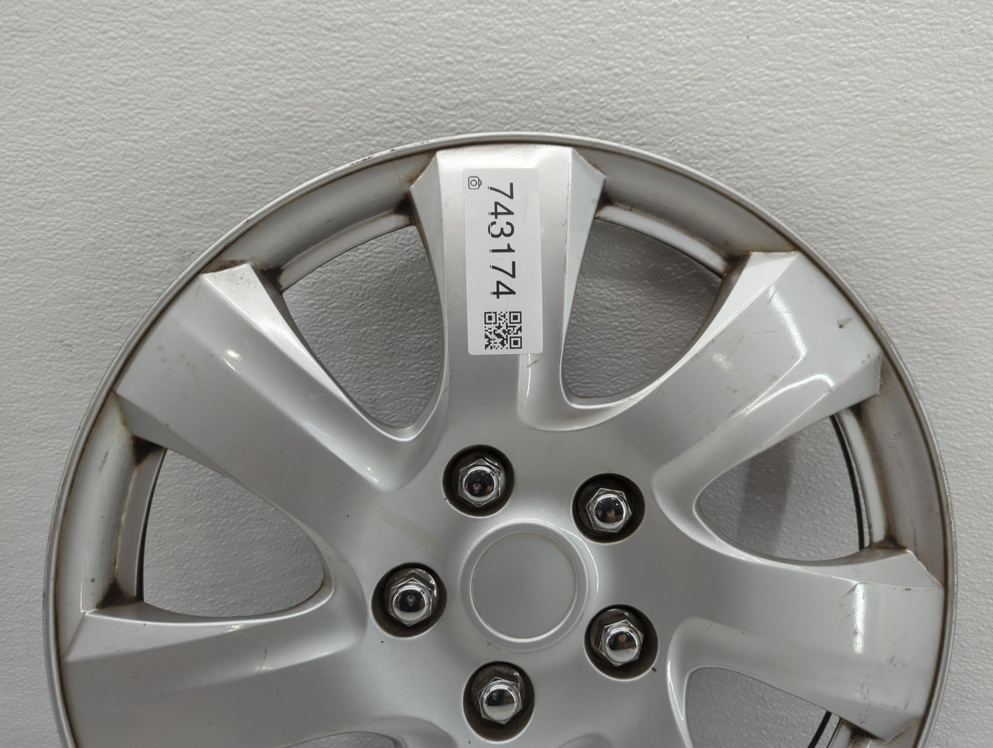 2010 Ford Transit Connect Rim Wheel Center Cap - Oemusedautoparts1.com