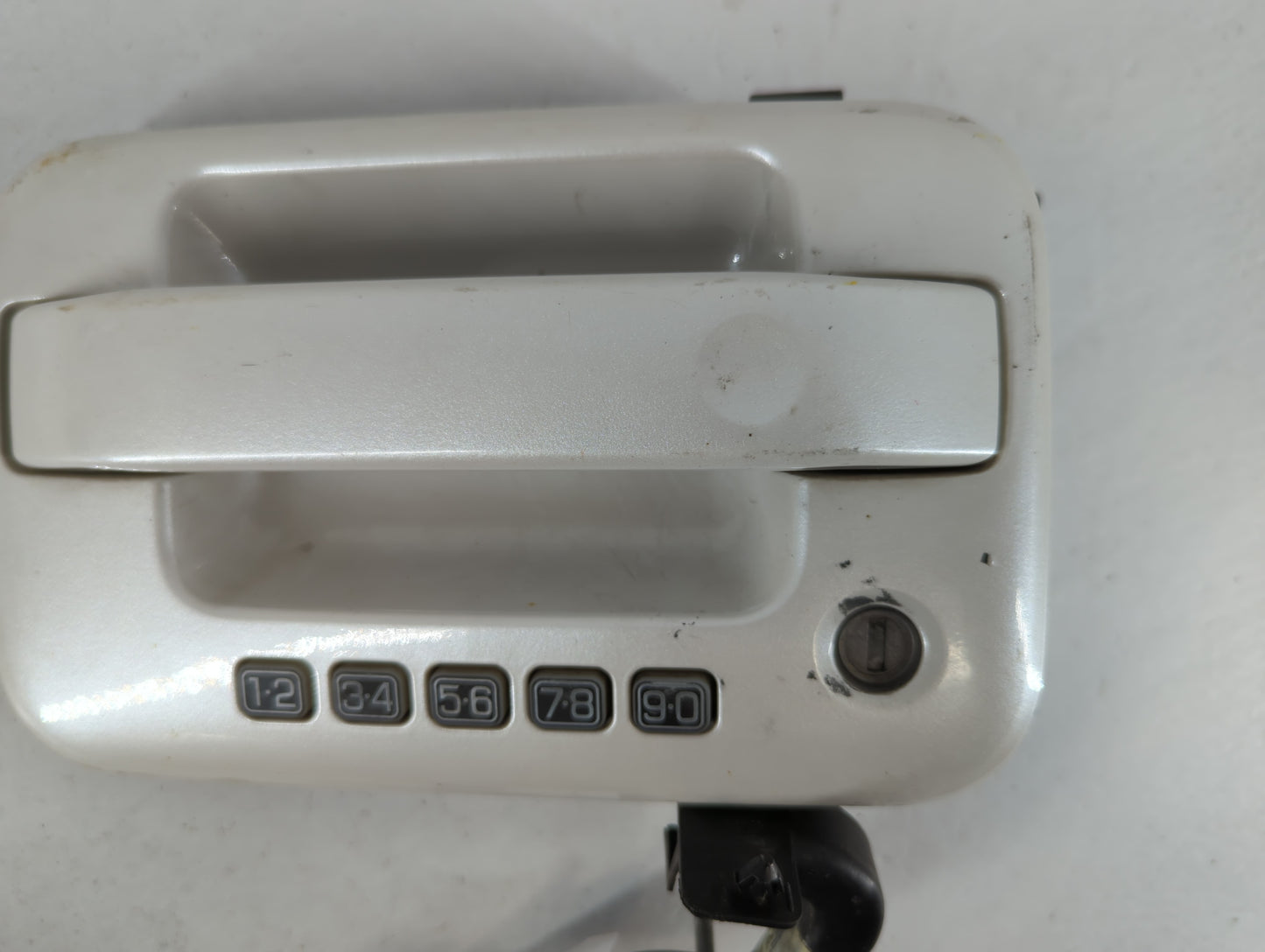 Ford Trucks Ftf150 Driver Rear Left Door Handle Exterior Assembly White - Oemusedautoparts1.com