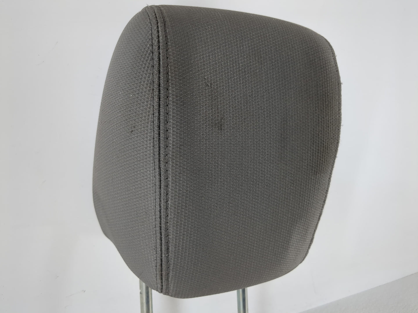 2009-2011 Gmc Acadia Headrest Head Rest Front Driver Passenger Seat Fits Fits 2009 2010 2011 OEM Used Auto Parts - Oemusedau