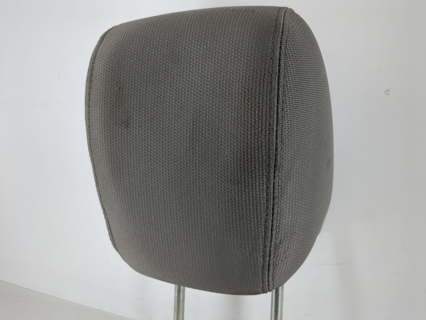 2009-2011 Gmc Acadia Headrest Head Rest Front Driver Passenger Seat Fits Fits 2009 2010 2011 OEM Used Auto Parts - Oemusedau