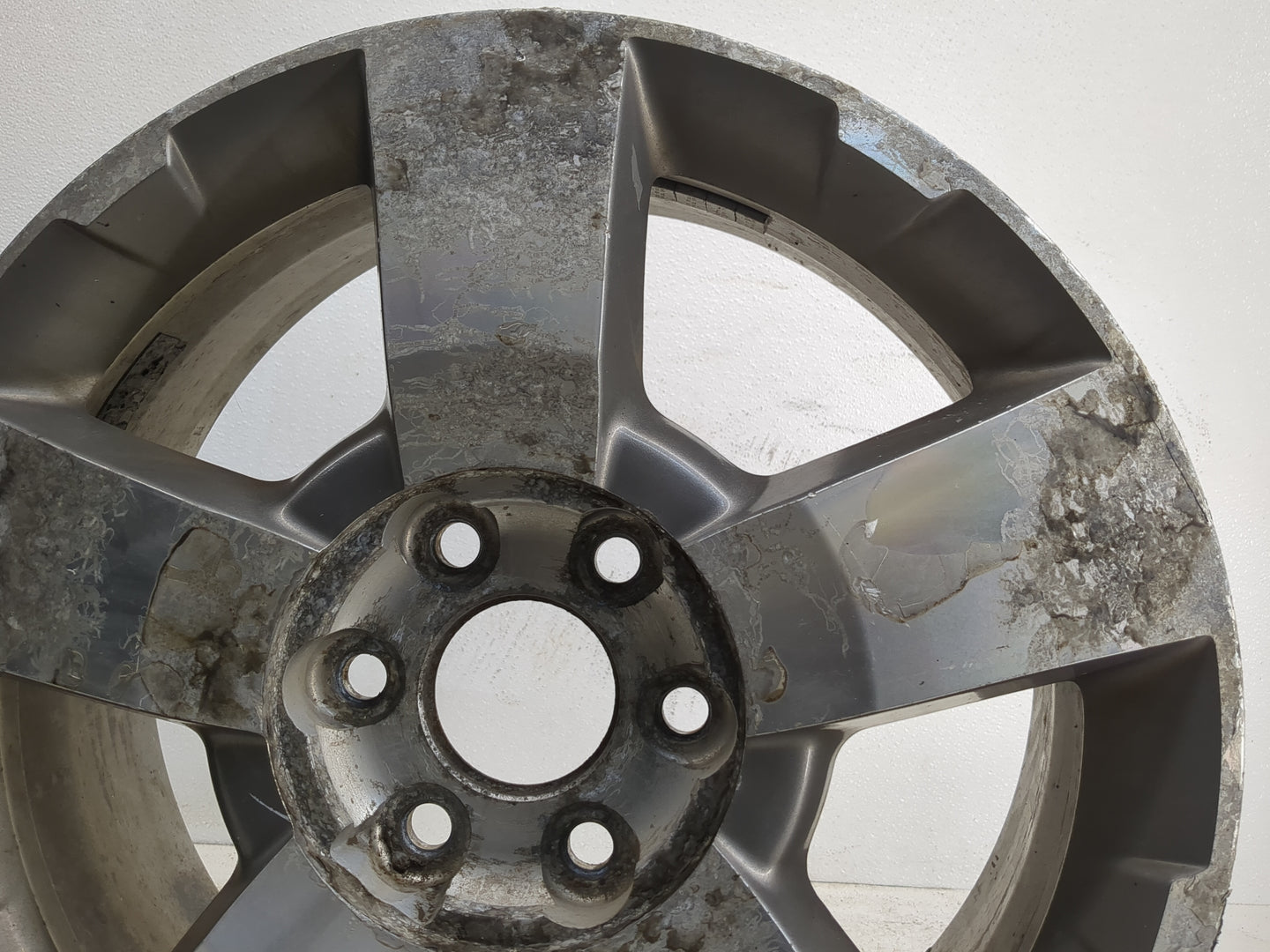 2009-2012 Gmc Acadia Oem Wheel Rim 1142809 - Oemusedautoparts1.com