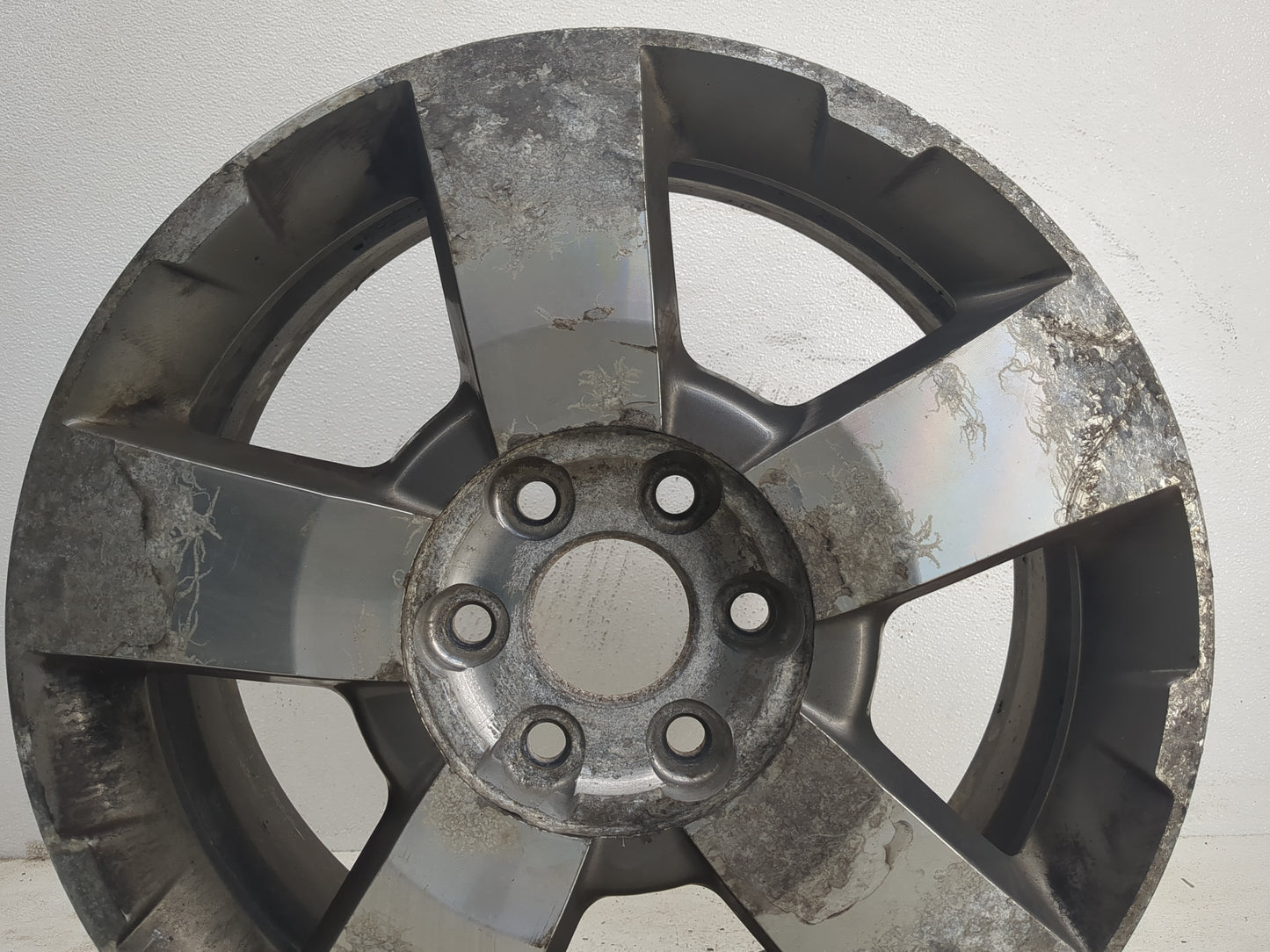 2009-2012 Gmc Acadia Oem Wheel Rim 1142811 - Oemusedautoparts1.com