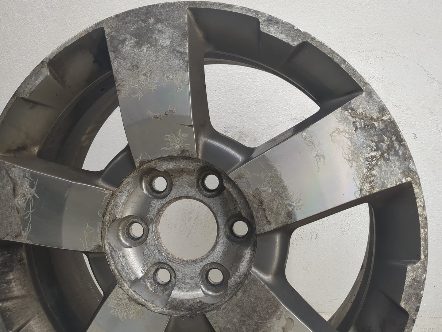 2009-2012 Gmc Acadia Oem Wheel Rim 1142811 - Oemusedautoparts1.com