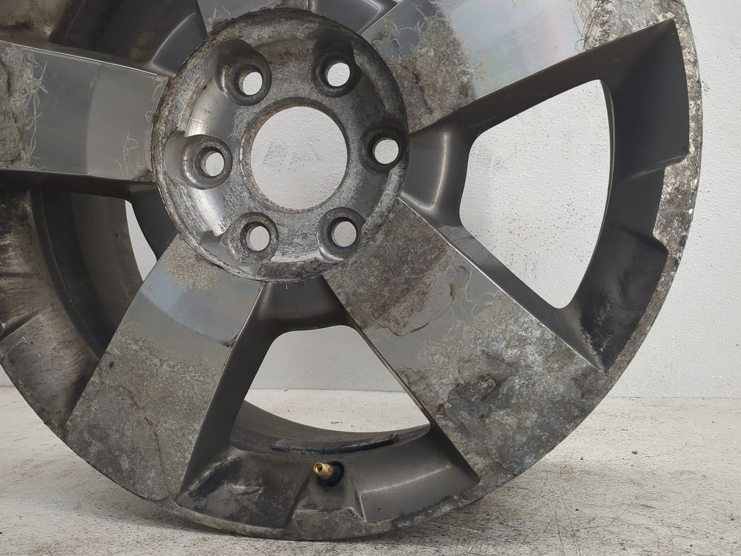 2009-2012 Gmc Acadia Oem Wheel Rim 1142811 - Oemusedautoparts1.com