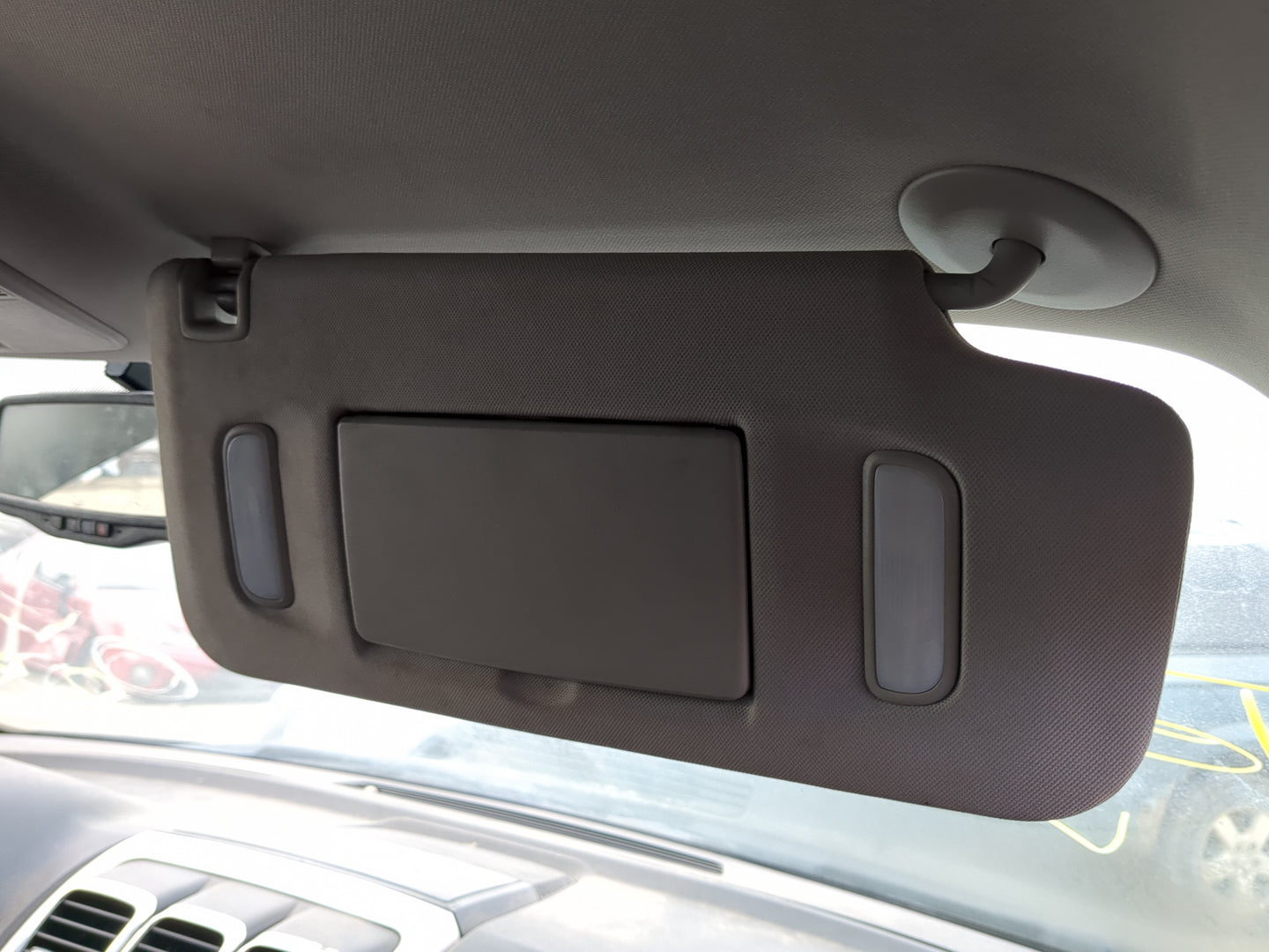 2007-2017 Gmc Acadia Sun Visor Shade Replacement Passenger Right Mirror Fits OEM Used Auto Parts - Oemusedautoparts1.com