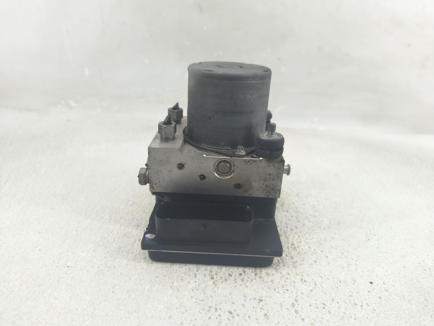 2008-2011 Gmc Acadia ABS Pump Control Module Replacement Fits Fits 2008 2009 2010 2011 OEM Used Auto Parts - Oemusedautopart