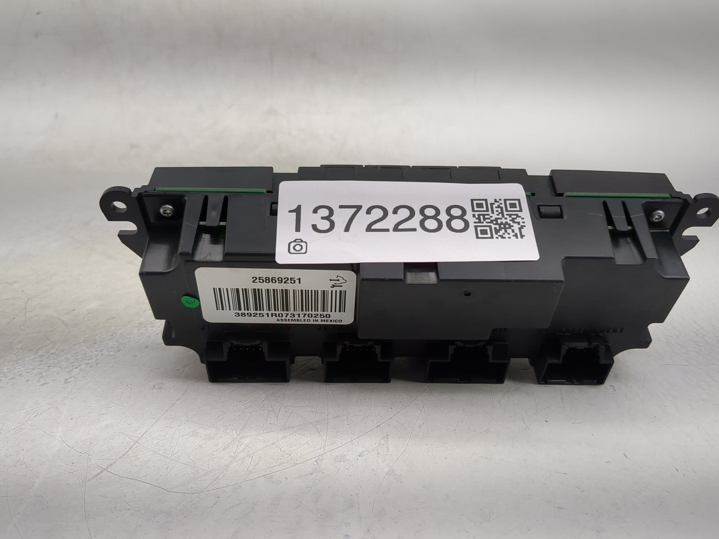 2007-2012 Gmc Acadia Climate Control Module Temperature AC/Heater Replacement P/N:25869251 Fits Fits 2007 2008 2009 2010 201