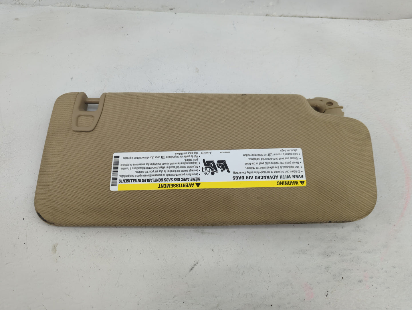 2007-2017 Gmc Acadia Sun Visor Shade Replacement Driver Left Mirror Fits OEM Used Auto Parts - Oemusedautoparts1.com