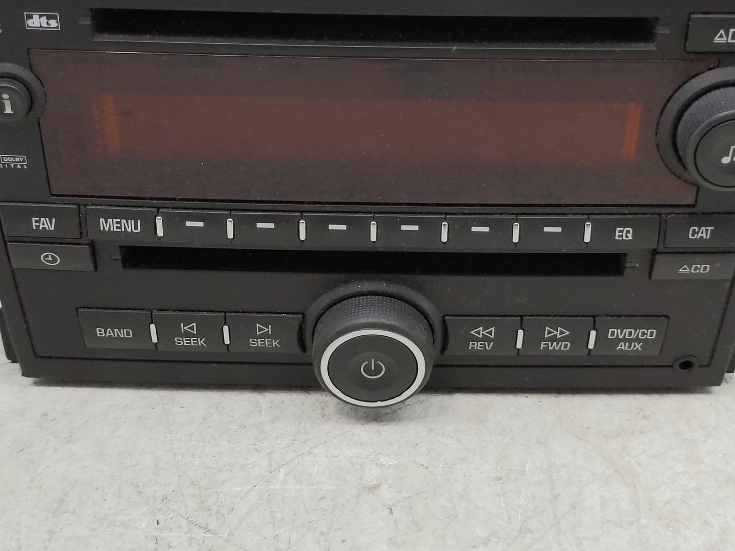 2010-2012 Gmc Acadia Radio AM FM Cd Player Receiver Replacement P/N:25976615 Fits Fits 2010 2011 2012 OEM Used Auto Parts - 