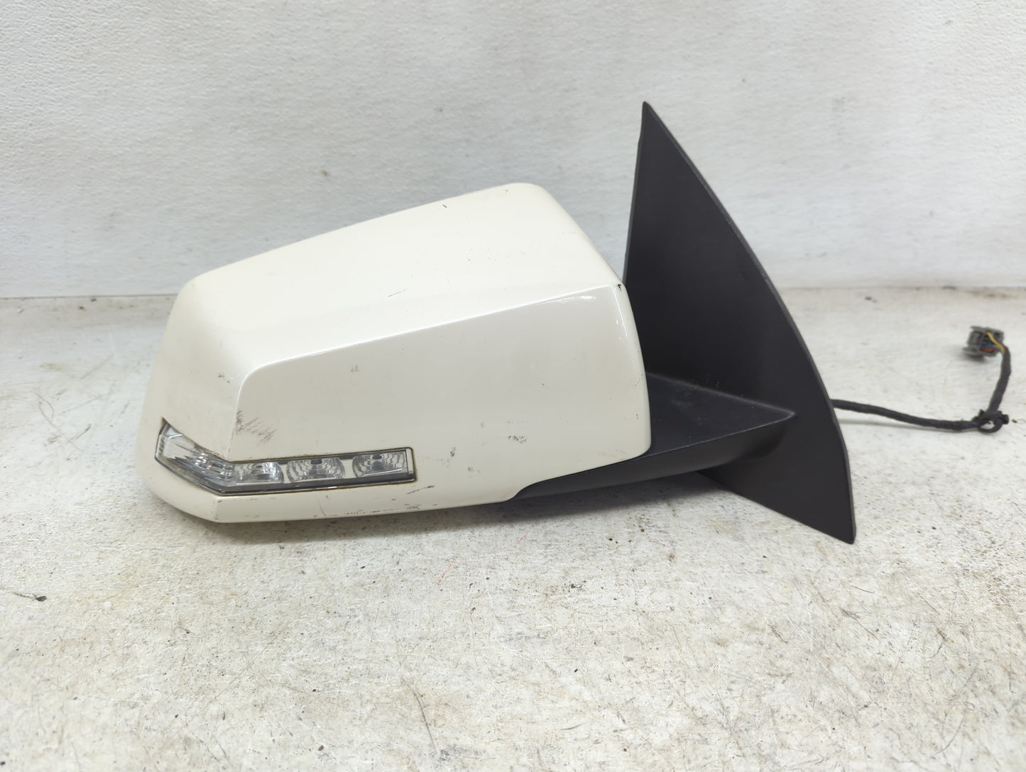 2009-2012 Gmc Acadia Passenger Side View Mirror - Right Door Mirror OEM Used - Oemusedautoparts1.com